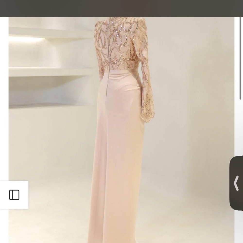 ModaZehrada Dress - Picture 4 of 7